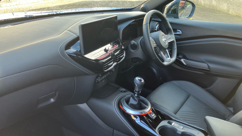 Nissan Juke 1.0 DiG-T Tekna 5dr Petrol Hatchback